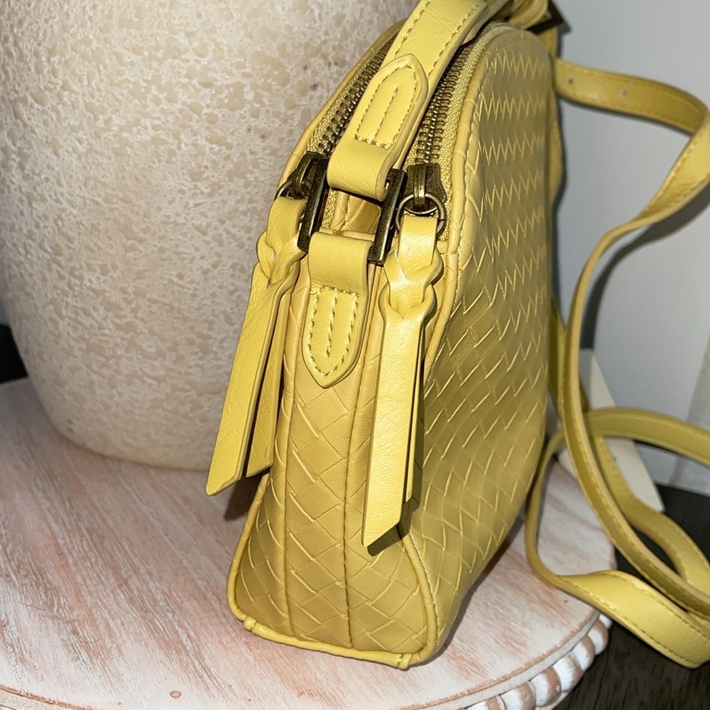 Triple Compartment Crossbody Bag - Universal Thread Yellow. - Picture 3 of 6